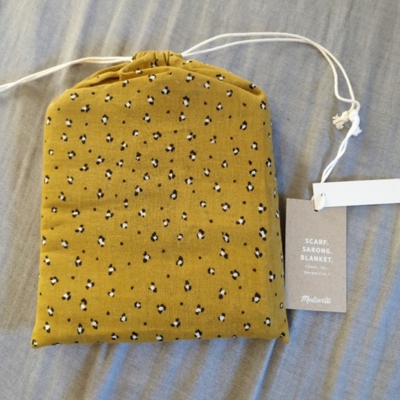 Madewell Sarong Scarf Blanket Printed Mustard Yellow Brown Linen Blend Bronzed - Picture 4 of 4